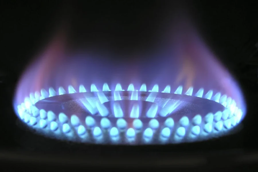ensure to follow safety tips when you light a gas grill